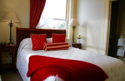 Saint Albans Hotel | Merivale Manor