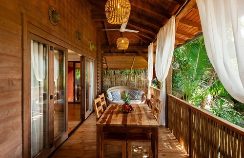 Praslin Island Apartment | Merle Beach Studio