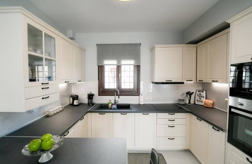 Koropi Villa | Mermaid Beachfront Villa in lovely Koropi