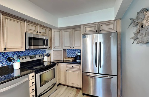 Pensacola Beach Condo | Mermaid Bungalow | Great Location + Views & On-Site Amenities!