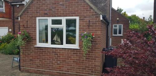 Frinton-on-Sea Apartment | Mermaid Cottages