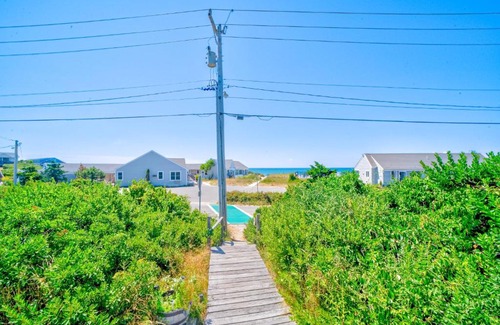 North Truro Hotel | Mermaid Cove