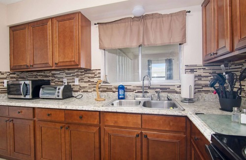 Interchange Square House | Mermaid · Home w/Rec Room & Patio · 14 min to Beach