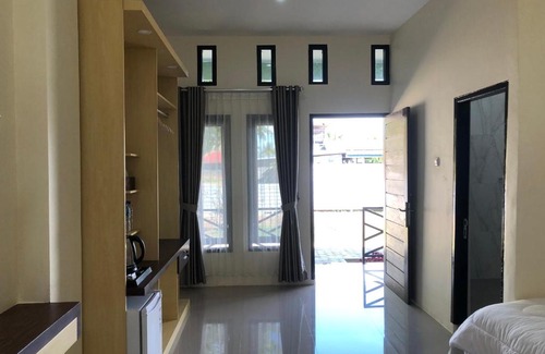 Hu'u Hotel | Merpati inn hotel