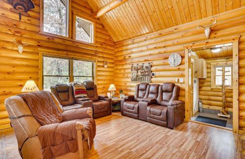 Hatfield House | Merrillan Cabin with Fire Pit Less Than 1 Mi to Lake Arbutus