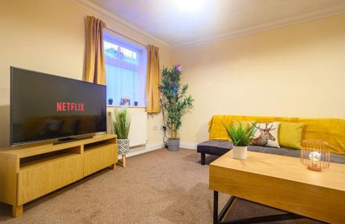 Newport Apartment | Merriotts Court - Parking - WIFI