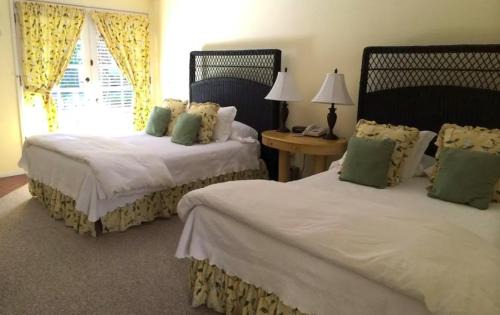 Old Monterey Hotel | Merritt House Hotel