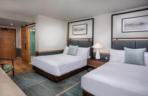 Town Center Hotel | Merriweather Lakehouse Hotel, Autograph Collection