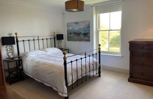 Colerne House | Merryfields House