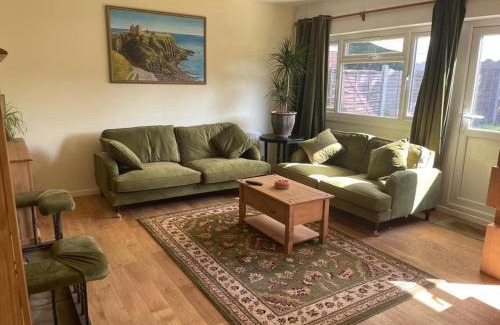 Layer Marney House | Mersea Island Retreat - 4 Bedroom House