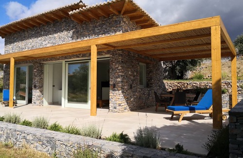 Samos House | Mertziki, Delta House, private beach