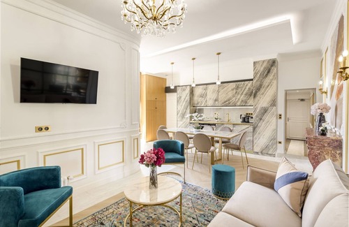 Saint-Thomas-d'Aquin Apartment | Merveil - Luxury Suite - Tour Eiffel - Bac I