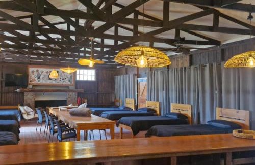 Boesmanspad Apartment | Merwespont Guesthouses#DieHouthuis#Die Wyntenke#A Snoozer's Cottage#