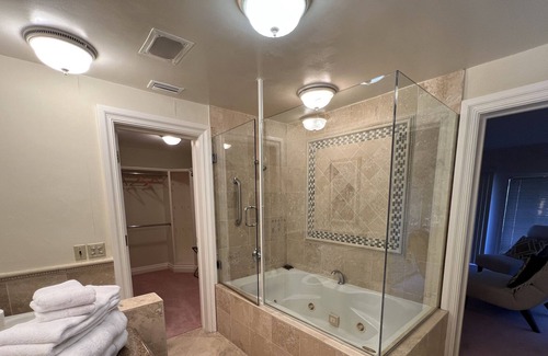 Cowan Heights Bed & Breakfast | Mesa Bella