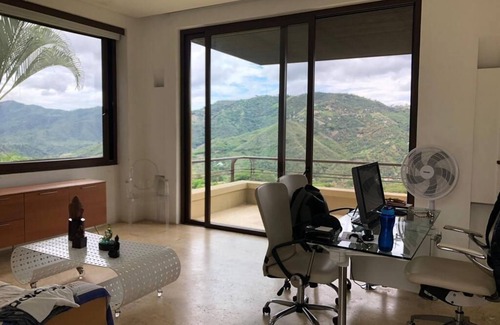 Anapoima Cottage | Mesa de Yeguas Super Luxury Bring your PET BBQ Gym XXL Pool
