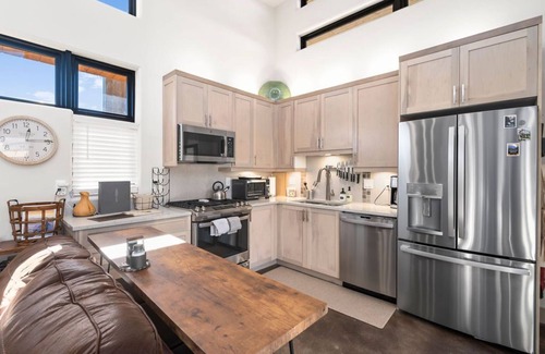 Mesa County House | Mesa Sunrise @ Palisade Legends