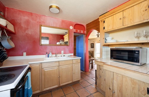 Yucca Valley House | Mesa View Homestead - Cozy, 360 Views & Tranquility! 1 Bedroom Home by RedAwning