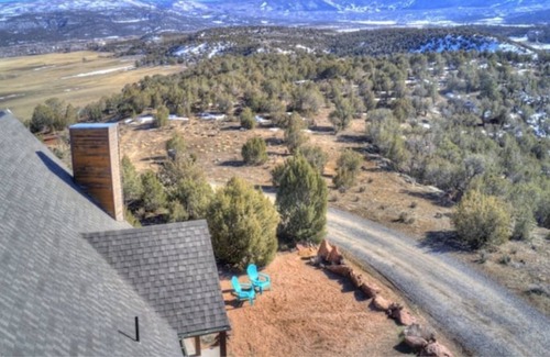 Mesa House | Mesa View House 2 bedroom house with amazing views of the Grand Mesa!