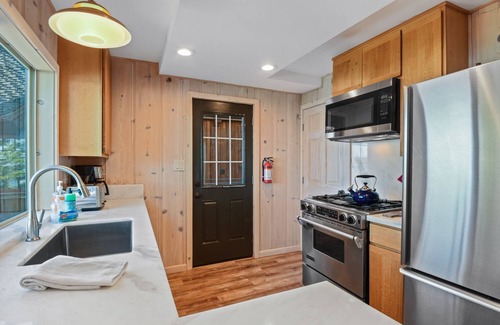 Meeks Bay House | Mesmerizing Meeks Bay | Waterfront Deck Views