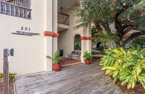 St. Augustine Condo | Mesmerizing Sunset Marina Views, King Bed