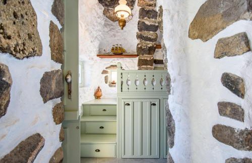 Mandraki Apartment | Messes Traditional Stone House with Amazing Sea View