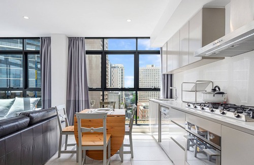 Haymarket Apartment | MetaWiseBnB|Sydney CBD|Chinatown|Luxe 2Bed Penthouse Bella