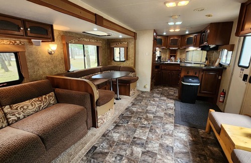 Wellston House | Methner's Liberty Edition RV near Tippy Dam & the Pine/Manistee Rivers