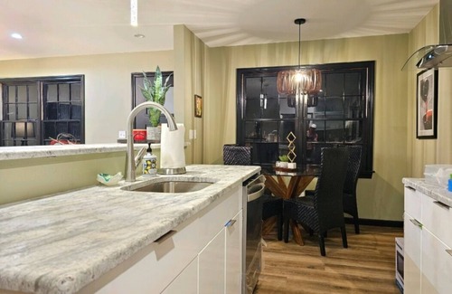 Jamestown House | Meticulously Designed Home With Modern Vibe Located in Downtown Jamestown NC