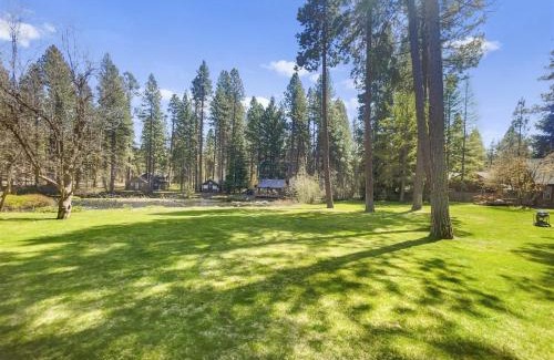 Camp Sherman House | Metolius Cabin 10