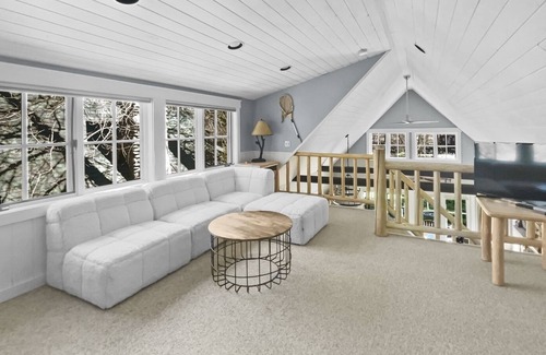 Camp Sherman Cabin | Metolius River Resort Cabin 5 - Luxurious cabin on the Metolius River w/
