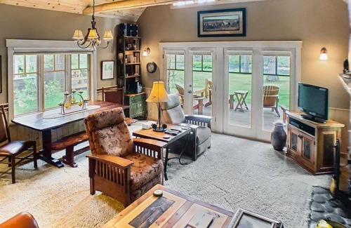 Camp Sherman Cabin | Metolius River Resort Cabin 9 - Luxurious cabin on the Metolius River w/