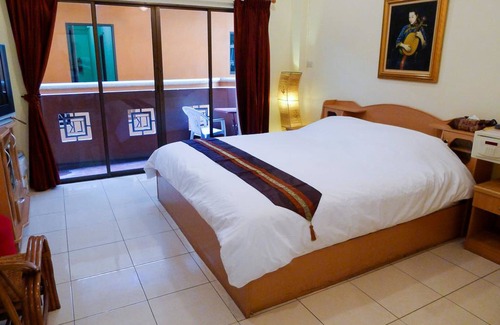 Central Pattaya House | Metro Apartments