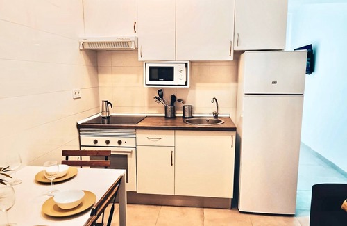 Prosperidad Apartment | Metro Avenida de América 02