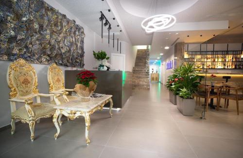 Blloku Hotel | Metro Hotel Tirana