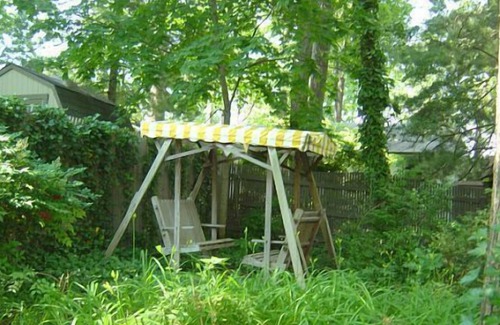 North Bethesda House | Metro To DC NIH Lovely Bethesda 4 Bedrooms 1 Bath Walk to Everything,