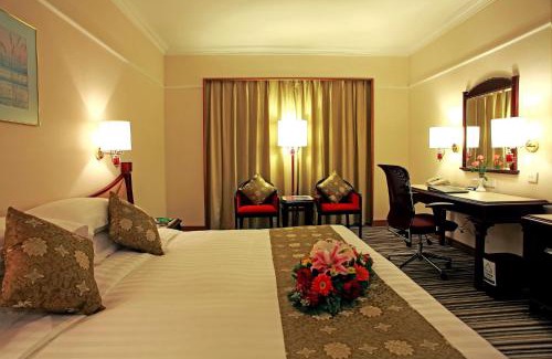 Middle Chaoyang Hotel | Metropark Lido Hotel Beijing