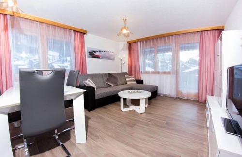 Graechen Apartment | Metropol B by Interhome