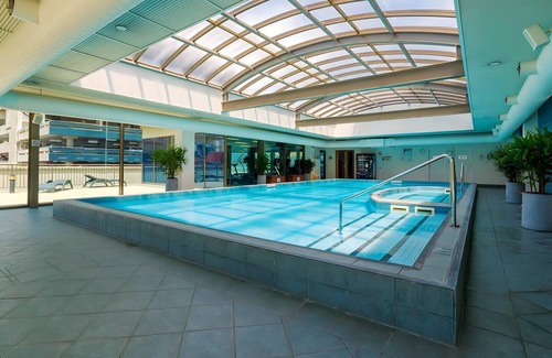 Chinatown Apartment | Metropolis Queen Studio with Indoor Pool and Balcony