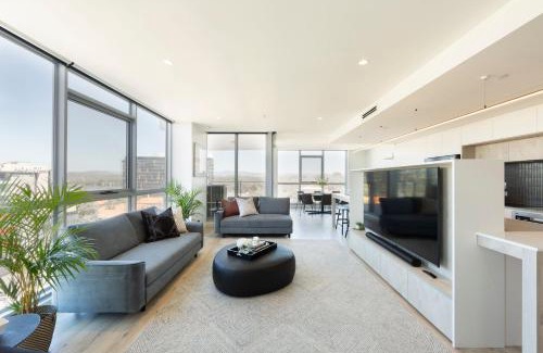 City West Apartment | Metropolitan 70