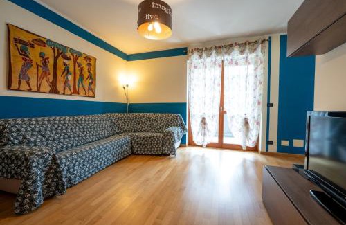 Collegno Apartment | Metropolitana WiFi AC Free Parking