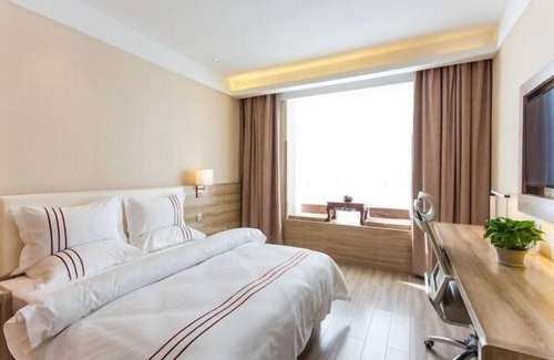 Changfeng Street Hotel | Metropolo Taiyuan World Trade Center