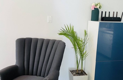 Burnaby Apartment | Metrotown sweet home