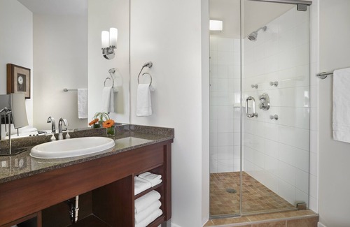 Whyte ave Hotel | Metterra Hotel on Whyte