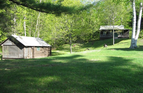 Industry Cabin | Metz Camp - Nice Lakeview