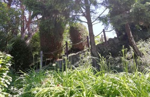 Brison-Saint-Innocent Apartment | Meublé avec jardin au bord lac du Bourget