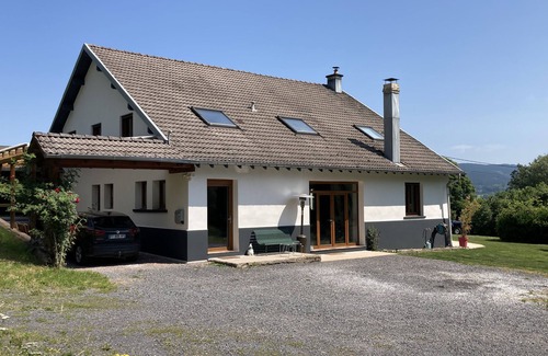 Anould House | Meublé de tourisme in an old farmhouse for 4 people (2 stars)