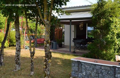 Saint-Georges-sur-Moulon House | meublé entier indépendant en contigu de ma maison