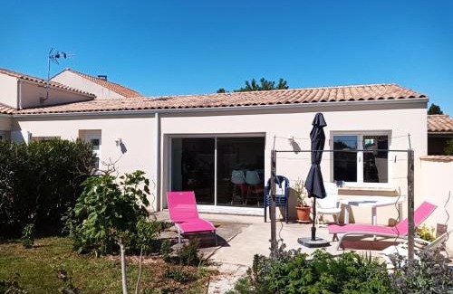Quartier des Boucholeurs House | Meublés des 3 îles plain-pied
