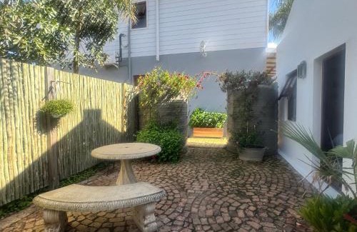 Riversdale Villa | Meurant Self Catering Family Cottage
