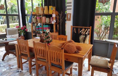 Ambohibao House | Meva Guesthouse